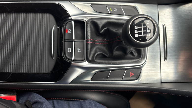 MG Hs 1.5 T-GDI Excite 5dr Petrol Hatchback